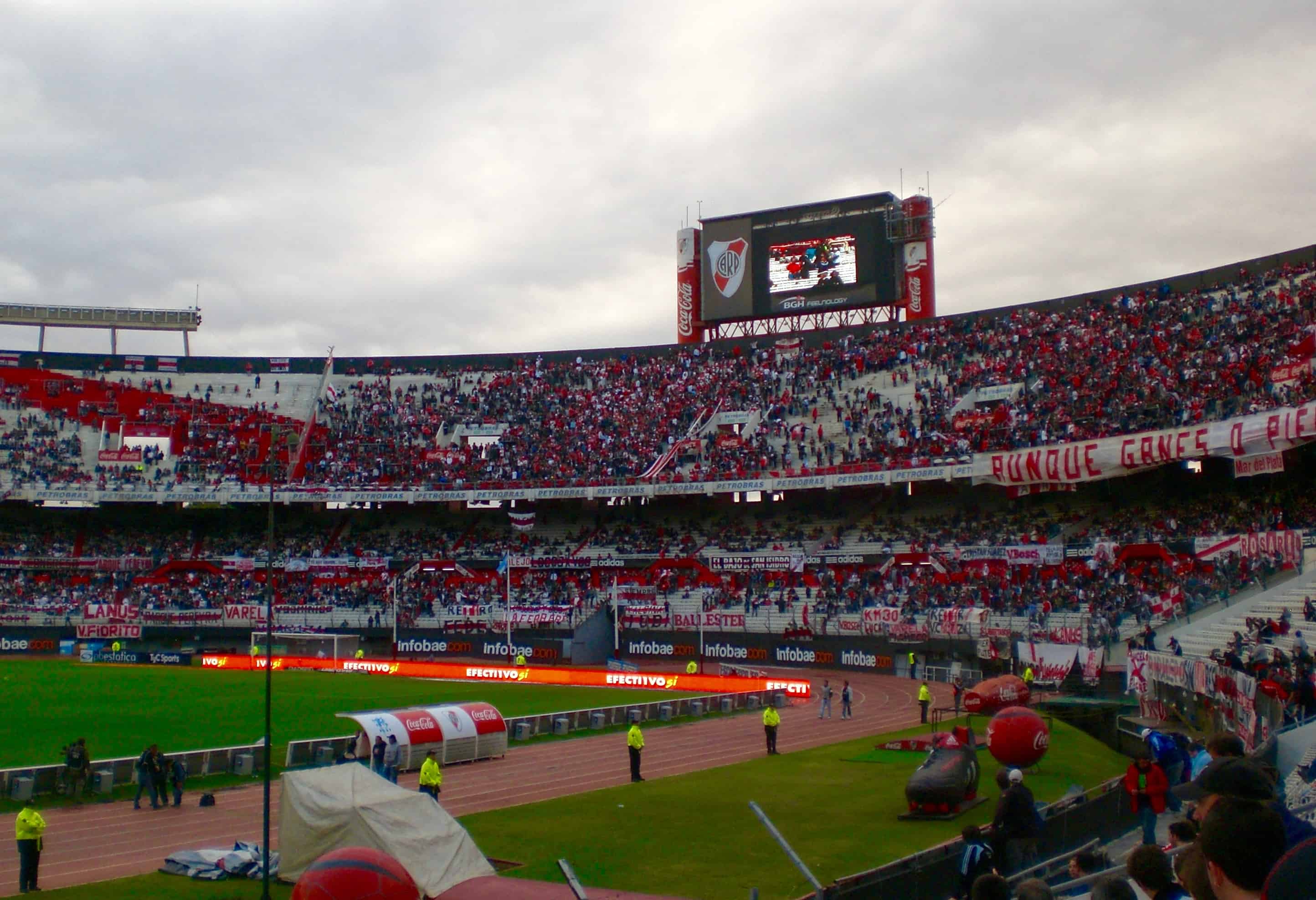 Football in Buenos Aires, River Plate Stadium
