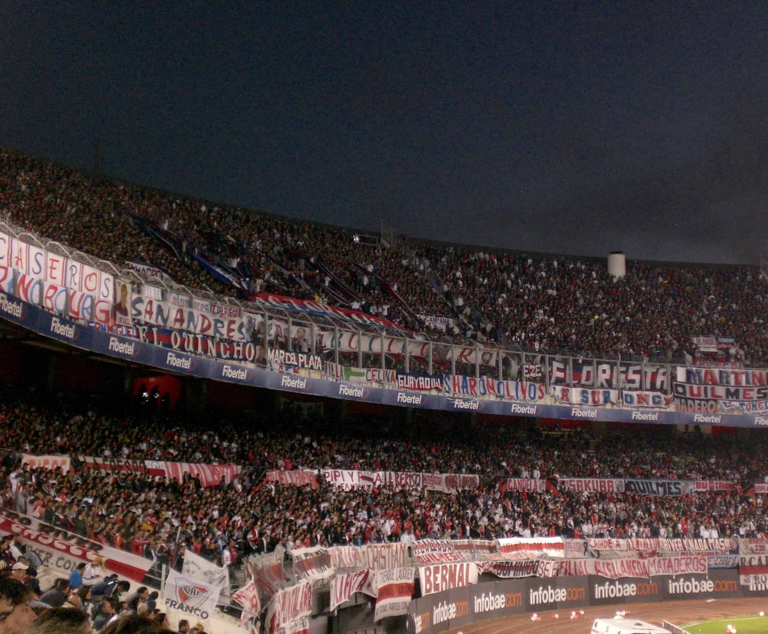 Great atmosphere at Estadio Monumental Antonio Vespucio Liberti.