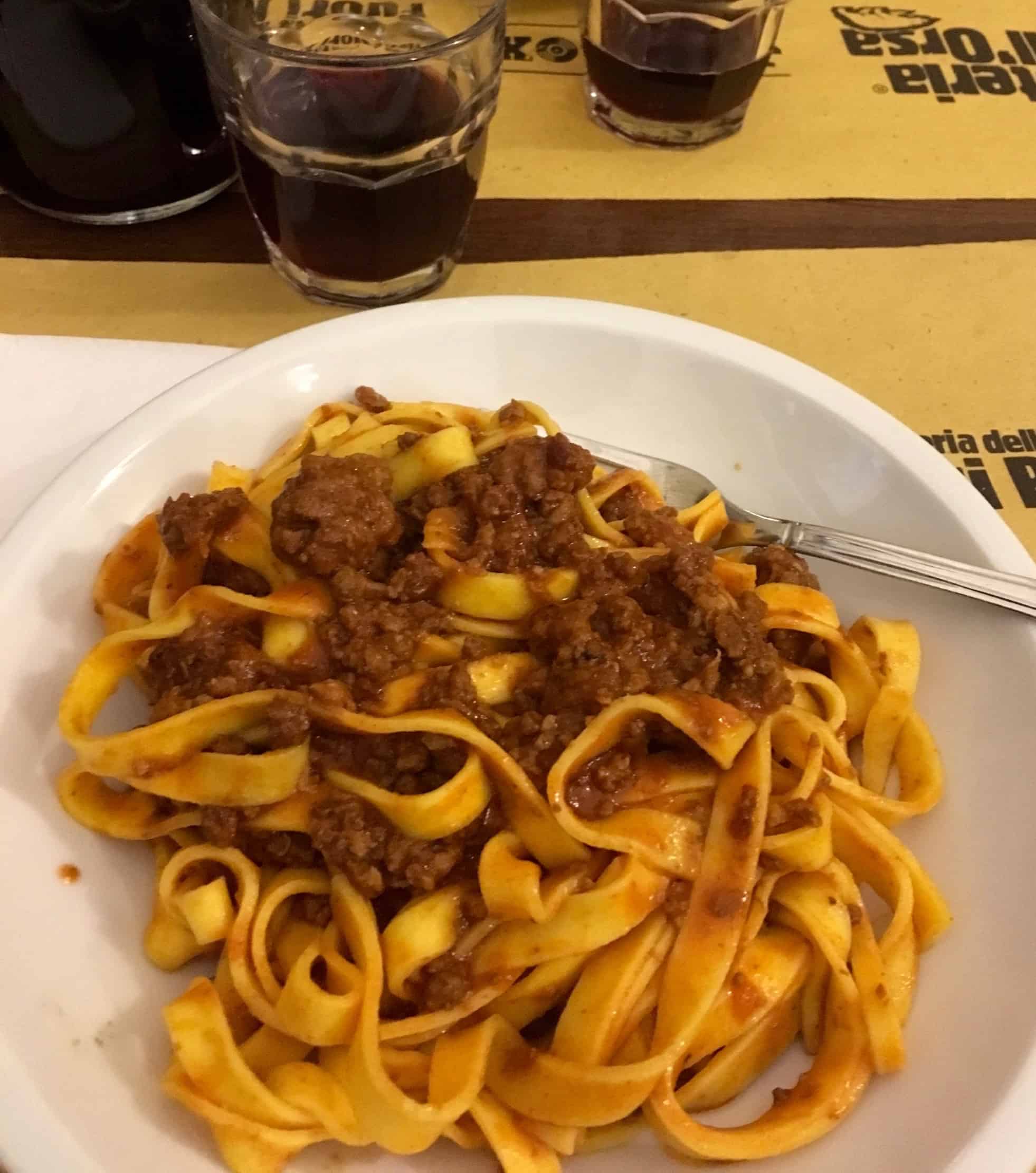 Authentic bolognese at Osteria dell'Orsa in Bologna