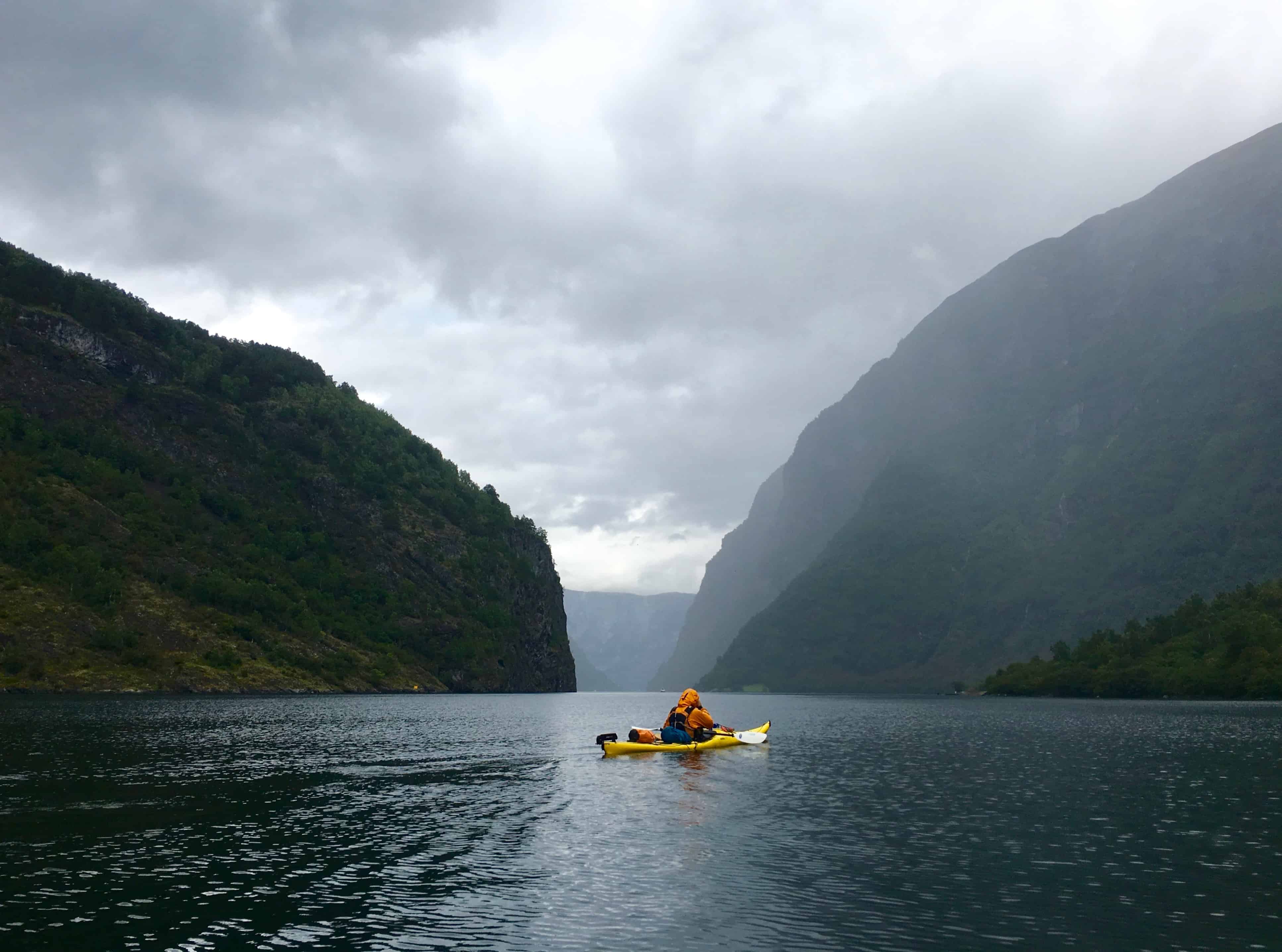 Kayak guide on Naeroyfjord