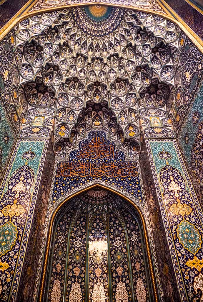 Beautiful oman – the strikingly ornate mihrab of Sultan Qaboos Grand Mosque in Muscat.