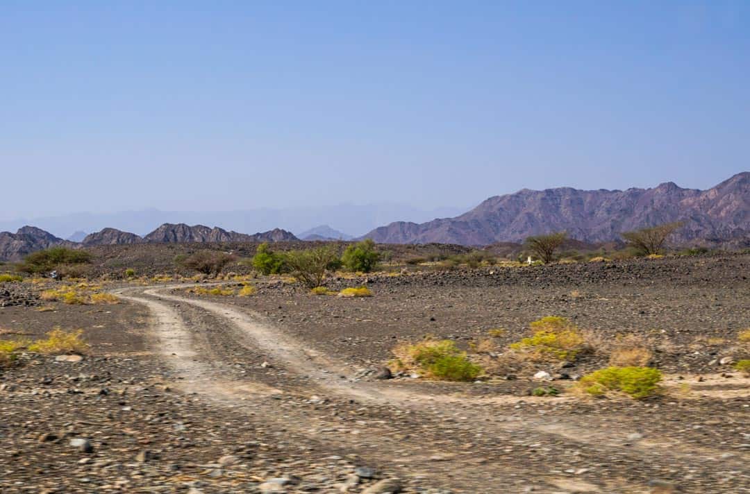 Oman 4x4 off road track to Bat Necropolis.