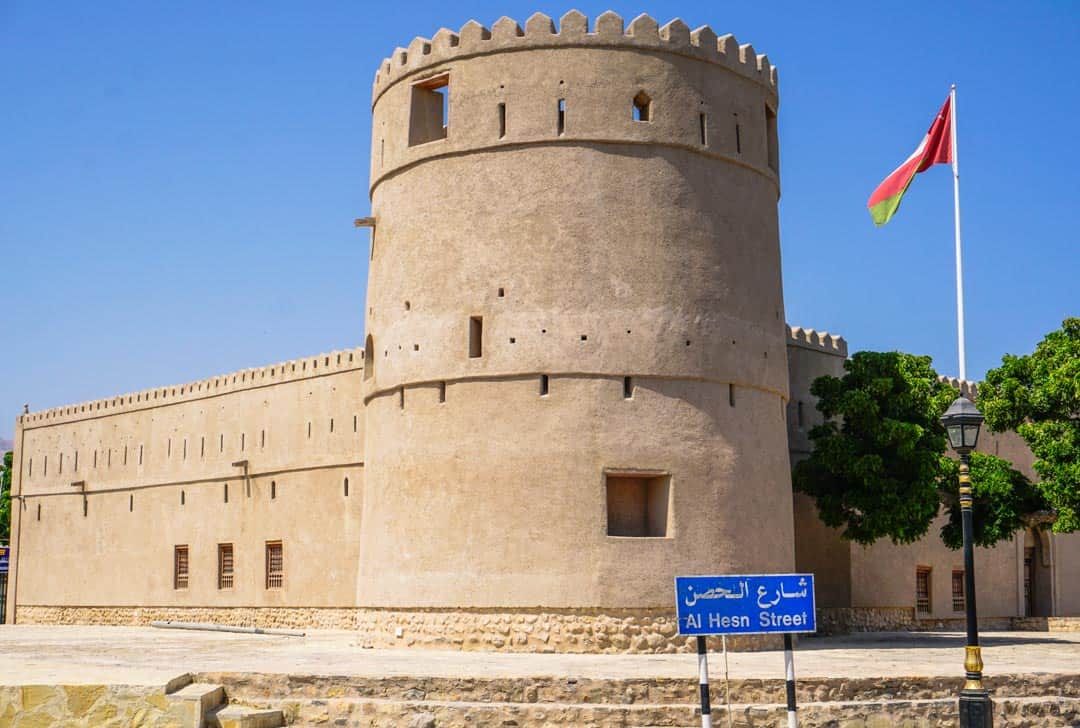 Quriyat’s sturdy, imposing fort in the centre of Quriyat town is one of the first stops on this leg of our Oman itinerary.