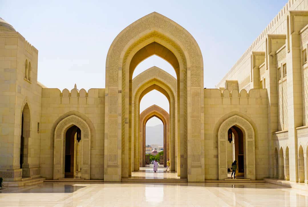 Sultan Qaboos Grand Mosque Arches Muscat Places To Visit