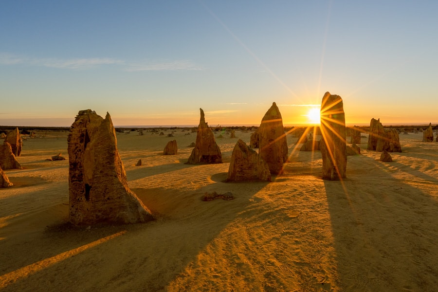 Road Trip in Western Australia – Sunset over the Pinnacles Desert.