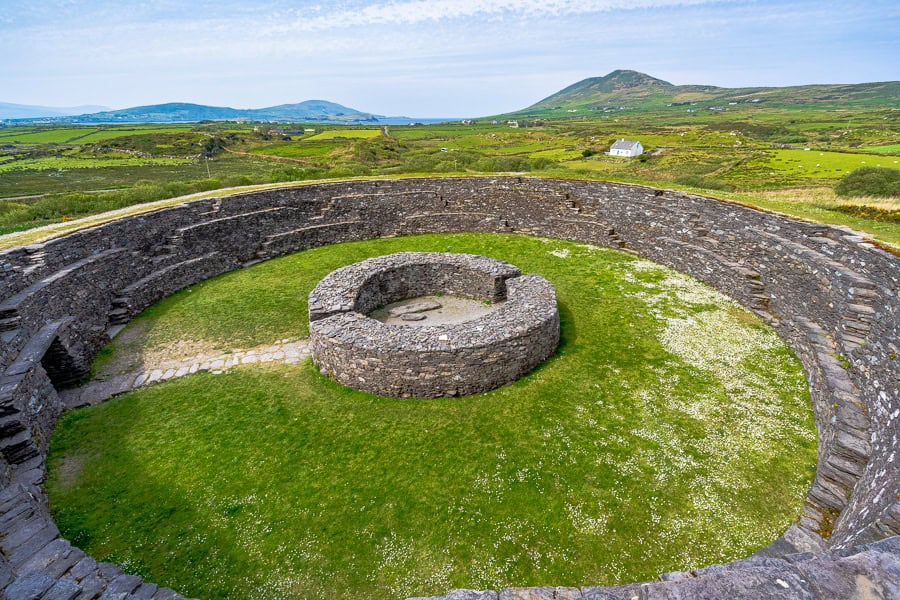 Well-preserved Cahergal Stone Fort with distant hills and no tourists – an ambient experience. 
