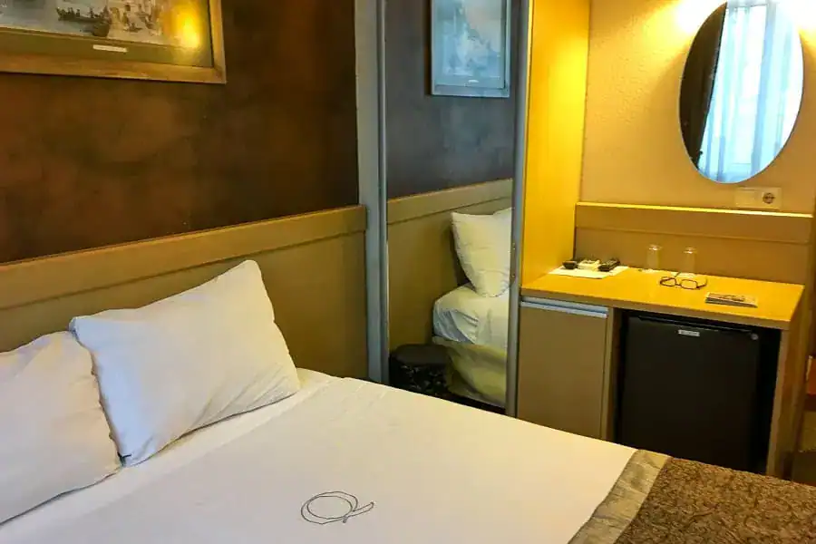 Interior of our cosy room at Sadaret Hotel (formerly Q Hotel) in Sultanahmet, one of go-to places to stay in Istanbul.